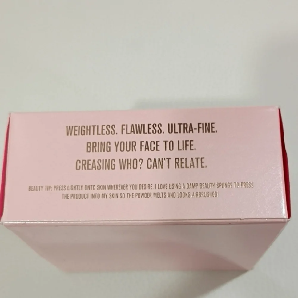 Jeffree Star Magic Star Luminous Setting Powder - Natural